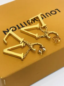 Essenceofluxury Womens Jewelry Louis Vuitton LV Optic Earrings Gold A39PP180 AA194569
