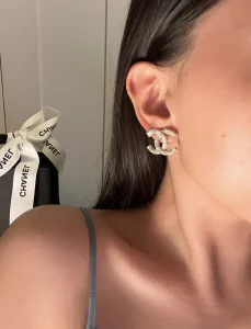 Essenceofluxury Womens Jewelry Chanel Crystals CC Logo Earrings A152PP180 AA194983