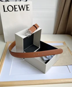 Essenceofluxury Womens Belts Loewe Anagram Leather Belt in Brown 32MM A175PP240 AA196052