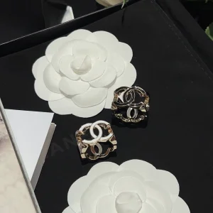 Essenceofluxury Womens Jewelry Chanel Multi CC Logo Rings A152PP180 AA196528