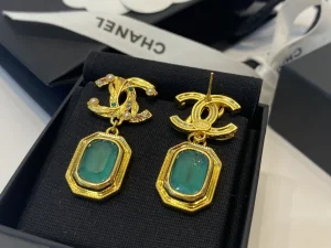 Essenceofluxury Womens Jewelry Chanel CC Logo Pendant Earrings Gold Green A39PP180 AA196711