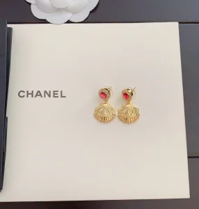 Essenceofluxury Womens Jewelry Chanel Crystal CC Gold Shell Earrings A152PP180 AA199538