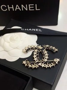 Essenceofluxury Womens Jewelry Chanel Crystal Multi Star Brooch A152PP180 AA199938