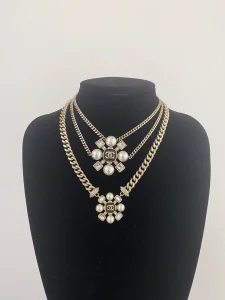 Essenceofluxury Womens Jewelry Chanel Chain Pendant Necklace Gold A39PP280 AA200212