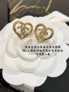 Essenceofluxury Womens Jewelry Chanel Crystals CC Logo Gold Heart Earrings A152PP180 AA200453