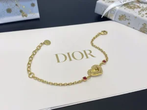 Essenceofluxury Womens Jewelry Dior Heart Pendant Bracelet A39PP180 AA203895
