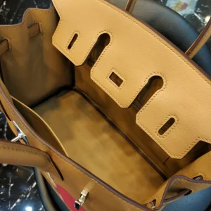 Essenceofluxury Womens Handbags Hermes Birkin 25 Tan Swift Bag 25CM A05PP3880 AA205084