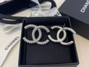 Essenceofluxury Womens Jewelry Chanel Crystals CC Logo Earrings A39PP180 AA205126