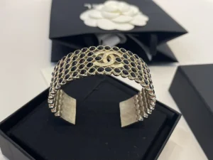 Chanel CC Diamond Bracelet Black