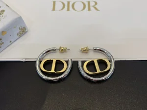 Dior 30 Montaigne Earrings