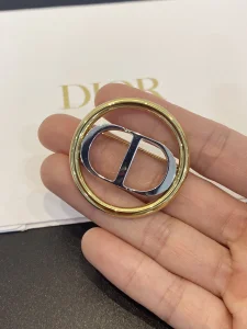 Dior 30 Montaigne CD Round Brooch