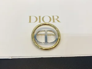 Dior 30 Montaigne CD Round Brooch