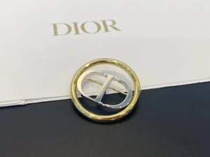 Dior 30 Montaigne CD Round Brooch