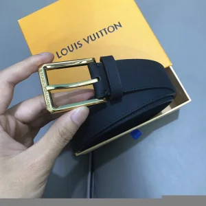 Louis Vuitton Black Leather Belt 35MM