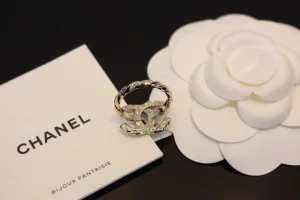 Chanel Crystal CC Gold Rings