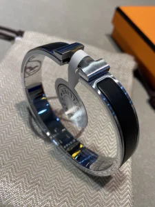 Hermes Clic H Bracelet Bangle Black