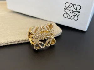 Loewe Crystal Anagram Rings