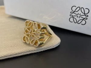 Loewe Crystal Anagram Rings