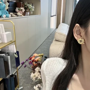 Chanel CC Gold Flower Stud Earrings