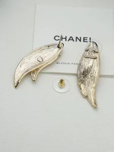 Chanel Gold Metal Leaf Earrings